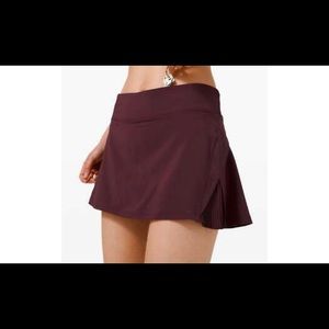 Lululemon “Play Off the Pleats” tennis skirt